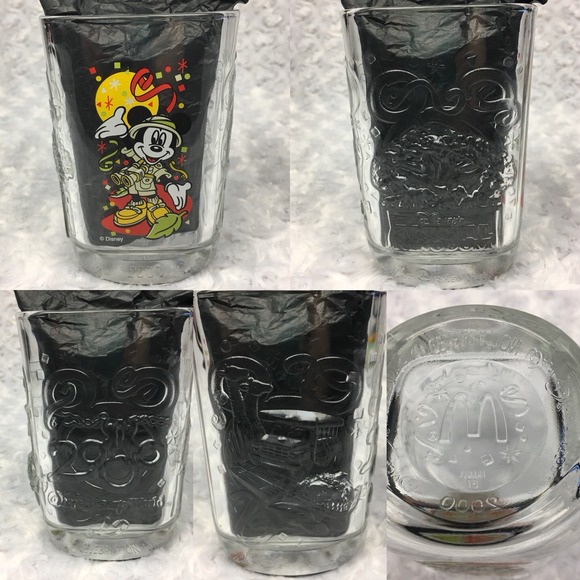 Y2k Disney World Mickey Mouse 2000 Celebration Collectible Park McDonalds Glass - Picture 4 of 11